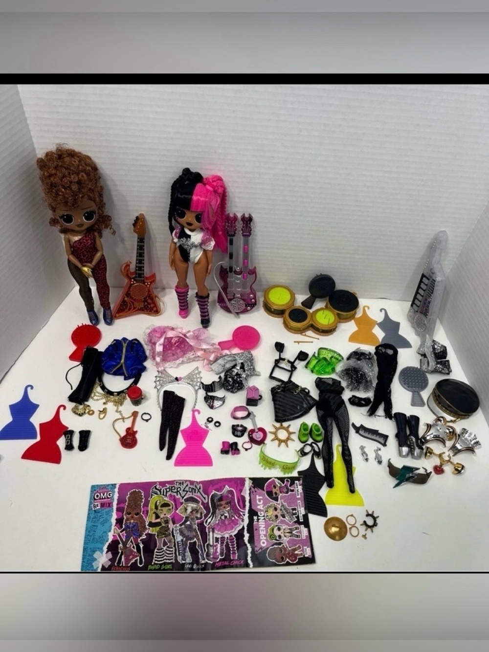 L.O.L. SURPRISE! O.M.G. Doll Super sonic dolls and accessories lot omg lol